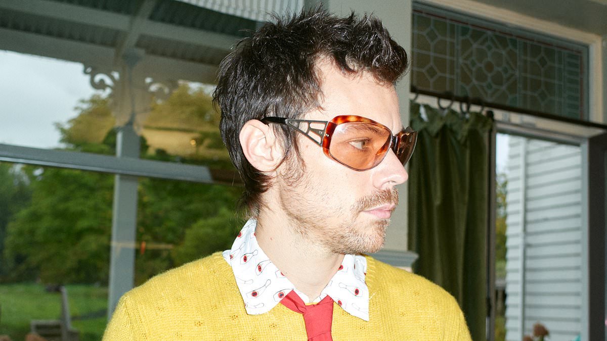 Harry Styles sends fans into meltdown as he announces new single Aperture dropping THIS WEEK amid his return to music