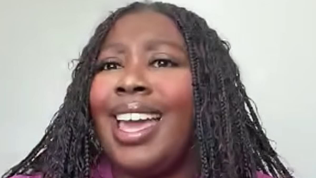 Distraught woman says Southwest banned her from boarding plane at DEPARTURE GATE because of her size and said she could only fly if she bought second seat for $450
