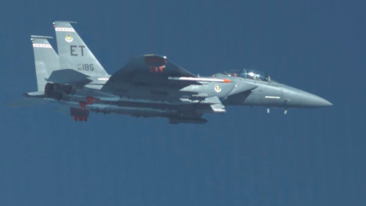 US drops multiple 5,000-pound bombs on missile sites in Iran as battle rages over Strait of Hormuz