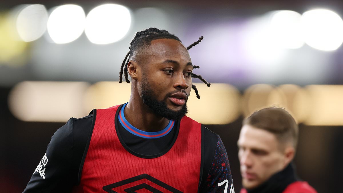 Bournemouth vs Arsenal - Premier League LIVE: Latest score, team news and updates as Cherries take first half lead with Evanilson punishing rare Gabriel mistake