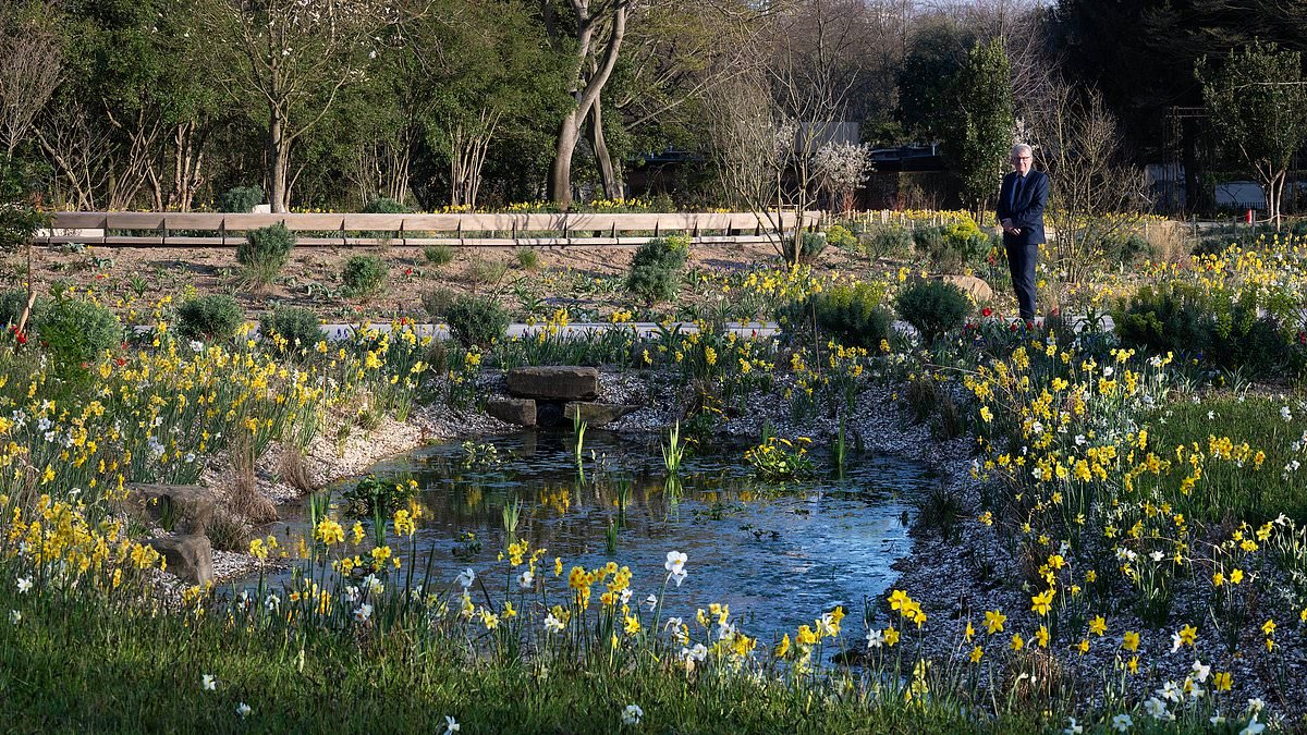 ROBERT HARDMAN: Secret garden in the heart of London that's a vibrant memorial to the late Queen. I think she would have loved it!