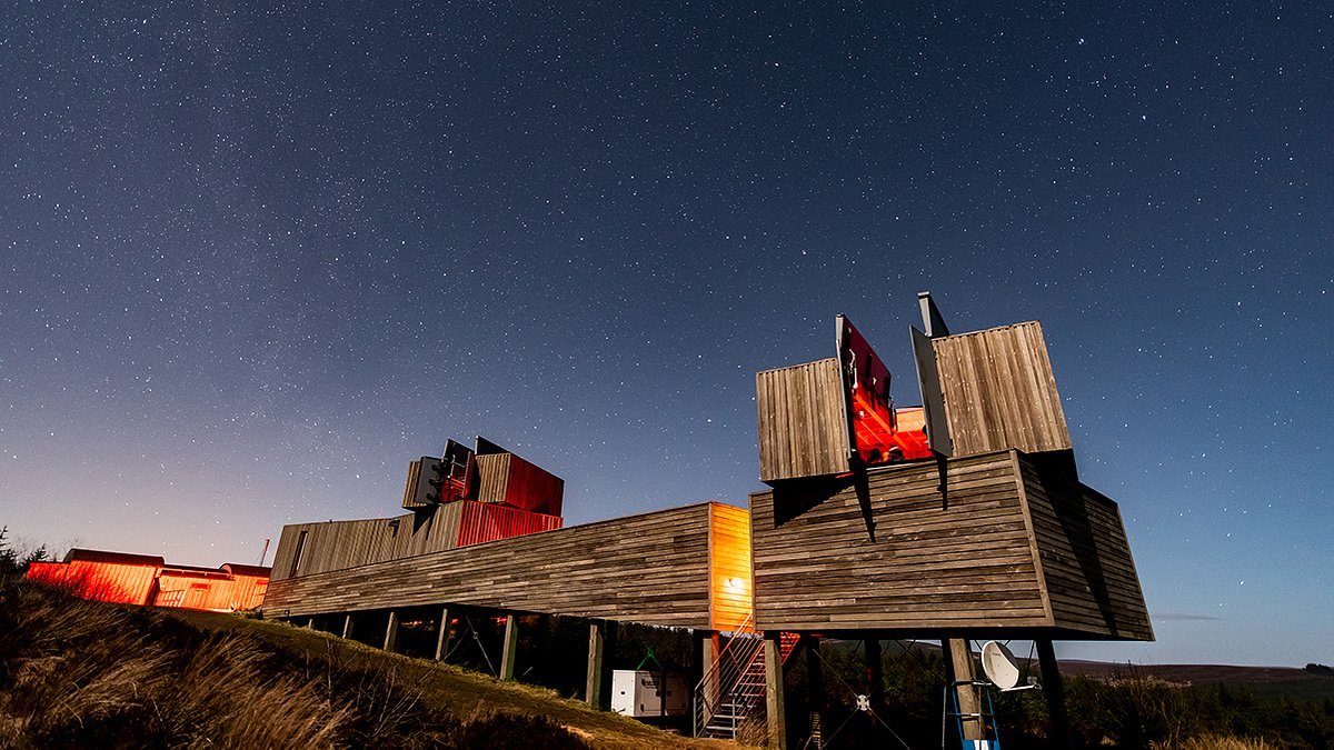 Stargazing in the UK named as world's best travel adventure to book in 2026 - here's the full list