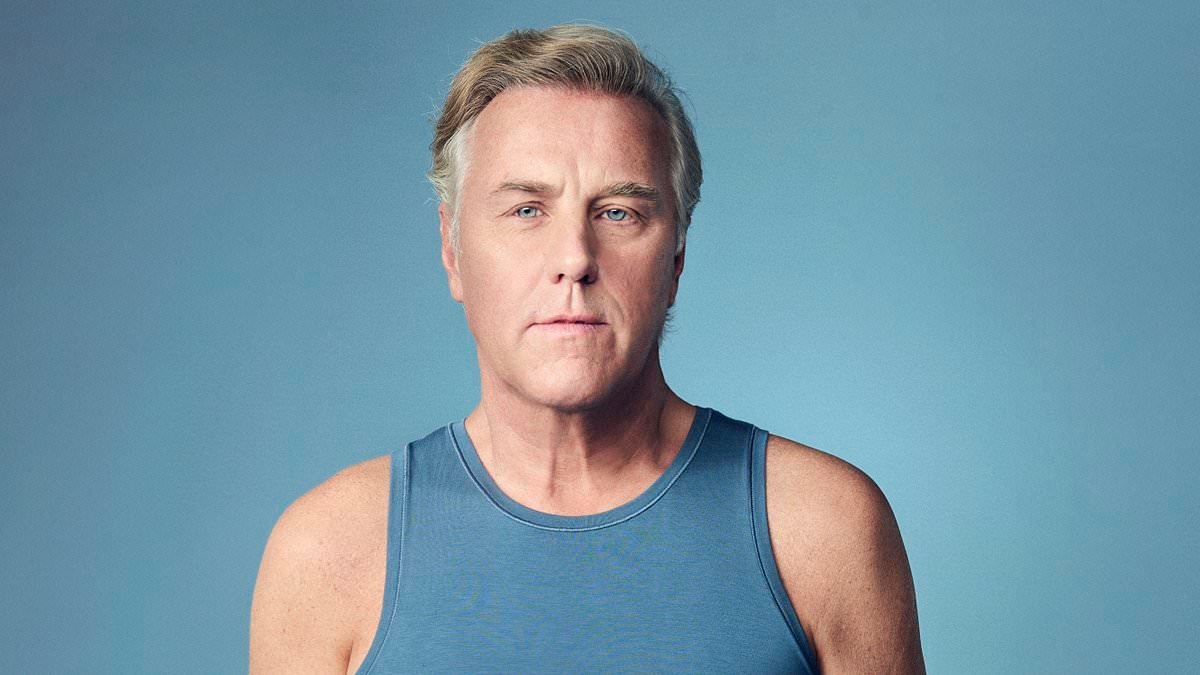 After my divorce I transformed my middle-aged body and was in the best shape of my life... so I was stunned when a doctor revealed I was 'secretly obese'. Here's all the signs you are too - and five ways to fix it: SIMON MILLS