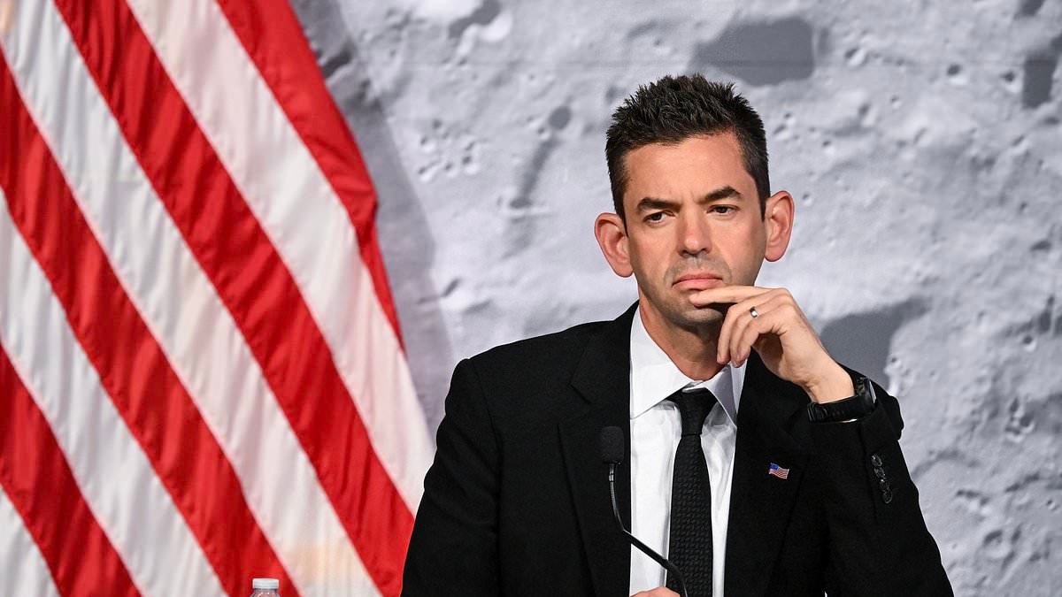 NASA warns there is 'no plan B' as Artemis II crew faces most dangerous phase of the Moon mission