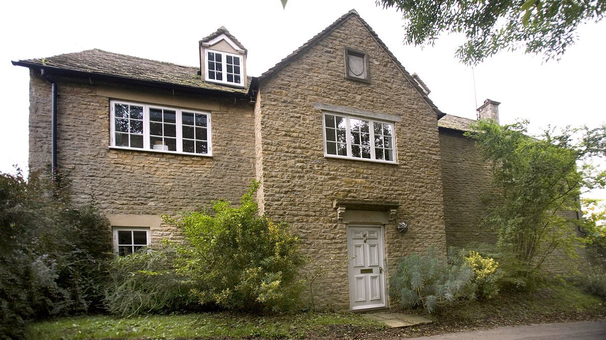 David Cameron wins six-year battle for £50,000 swimming pool at his £1.8million Cotswolds home after neighbour accused him of turning garden into 'tacky Benidorm resort'