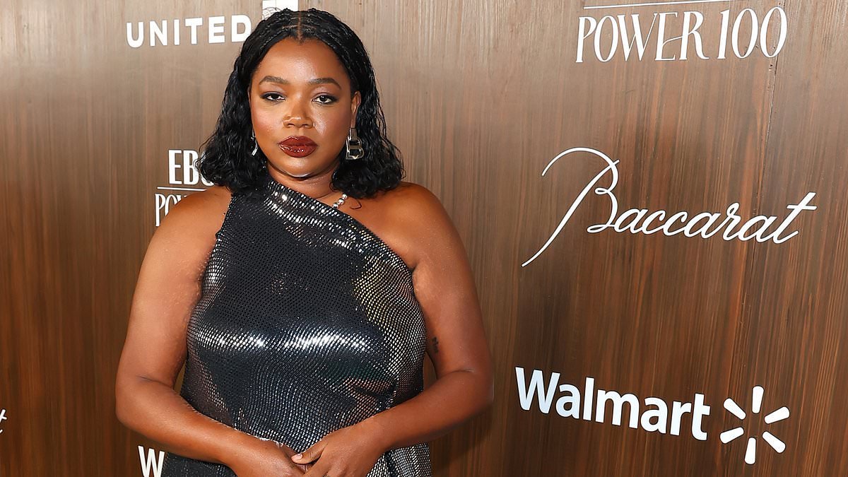 Black ex-Vogue editor says she self-downgraded from first class on flight to Milan after realizing premium cabin was filled with white men