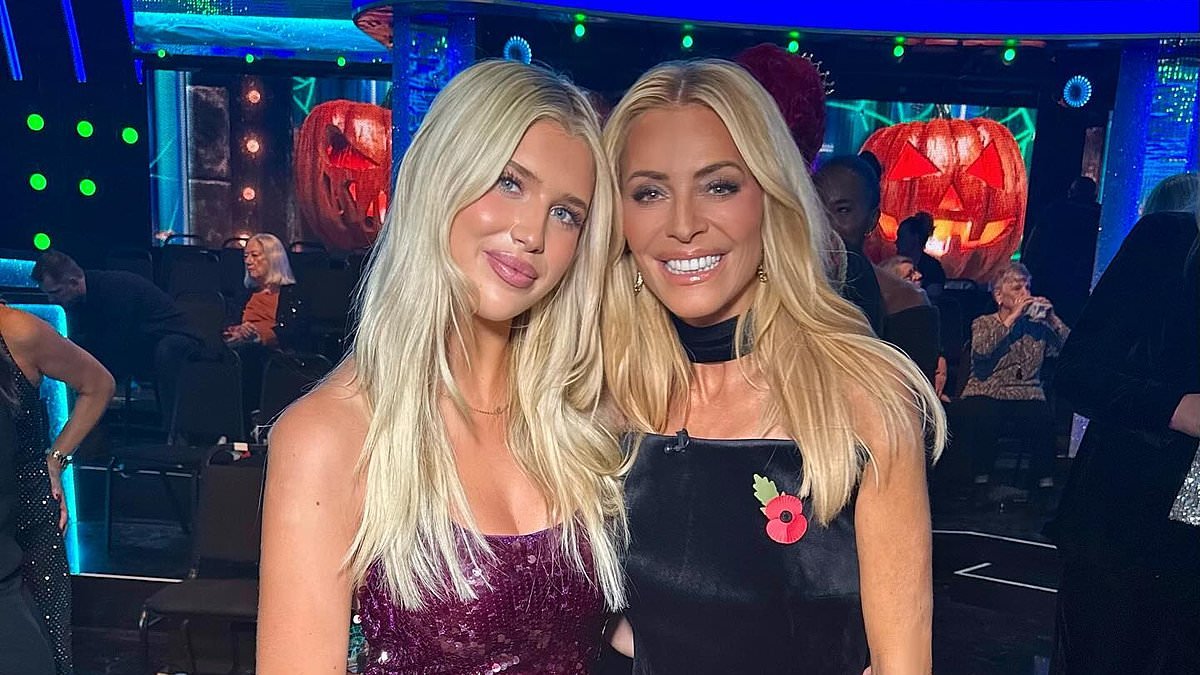 Tess Daly and Vernon Kay's daughter Phoebe, 21, reveals she has moved to New York City