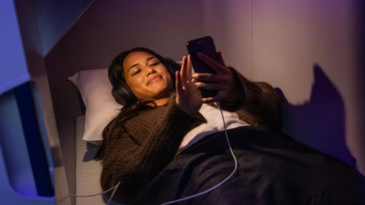 Air New Zealand launches new economy class sleep pods