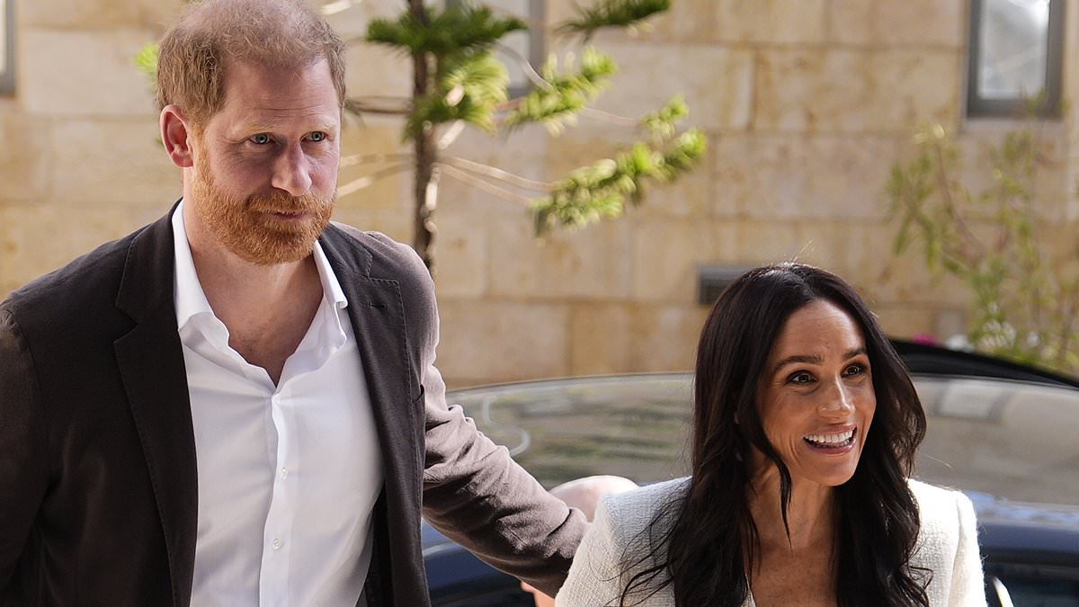 Harry and Meghan land in Jordan as they begin two-day visit to highlight plight of people forced out of their homes by war