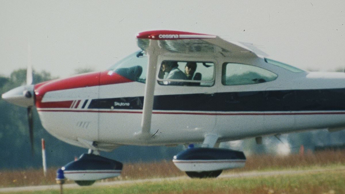JFK Jr and Carolyn Bessette's REAL dying moments revealed in horrifying minute-by-minute detail: Her passenger seat terror... the graveyard spiral... violent moment of impact... and his last five words