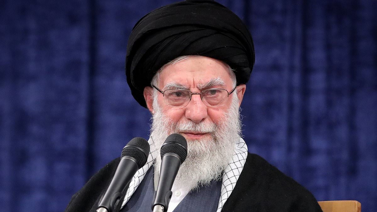 Tehran ends four-day blackout after brutal crackdown that left 'thousands dead in protests'