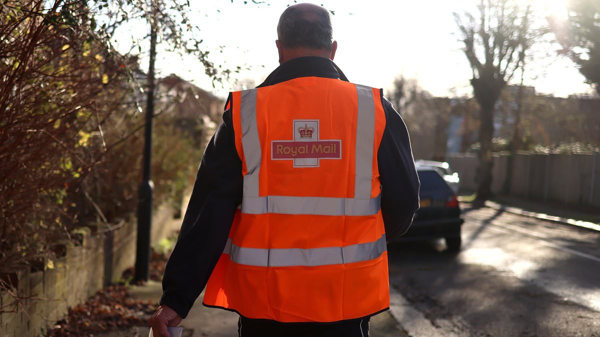 Postal workers are being told to leave doctors' and hospital letters on racks in favour of delivering parcels by 'chaotic' Royal Mail, MPs hear