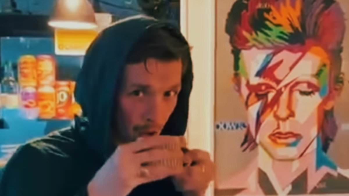 The Traitors winner Stephen Libby returns home to the Outer Hebrides - as family are 'ecstatic' and islanders celebrate for 'lovely, happy chappy'