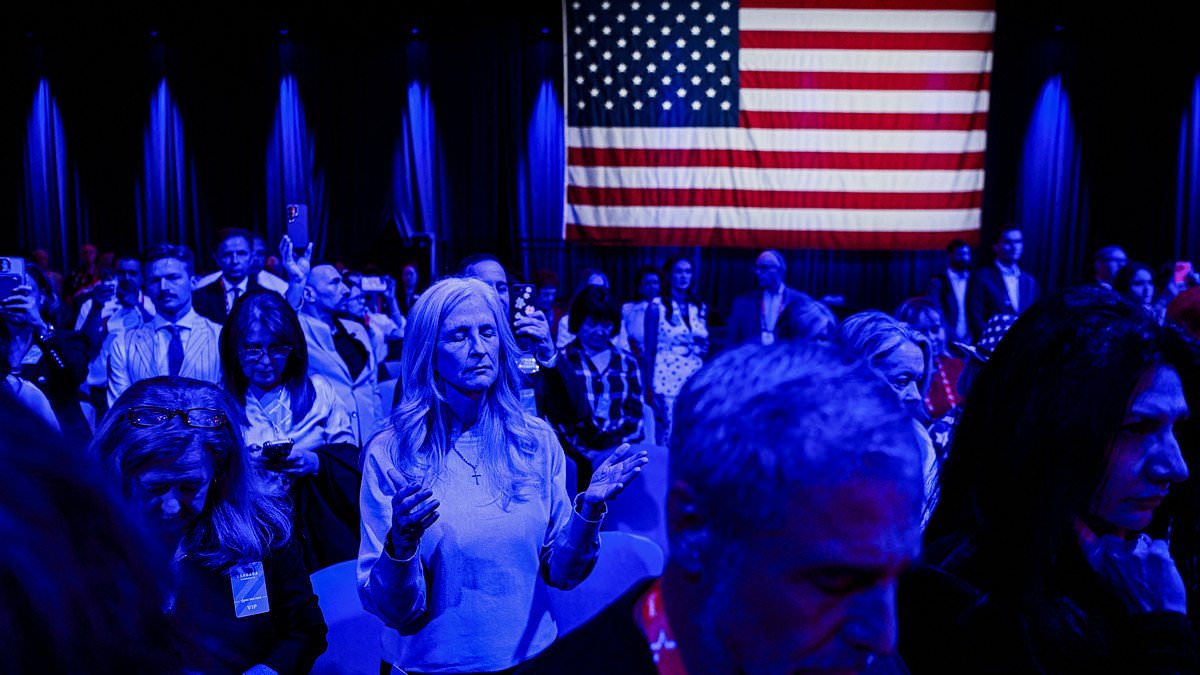 The quiet panic inside MAGA's biggest gathering that comes with a warning for Trump's heir