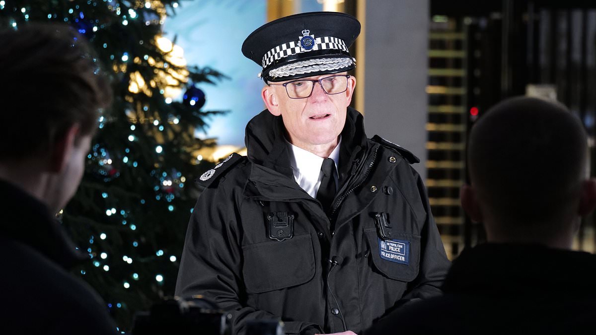 Rapists and violent thugs were hired by the Met as full checks were axed in a rush to recruit officers, force admits