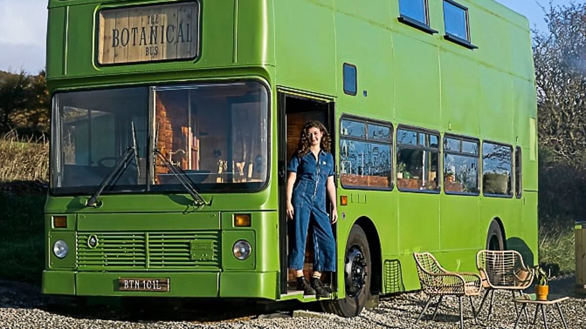 This double-decker bus in Cornwall was transformed into a dream home with £18,000