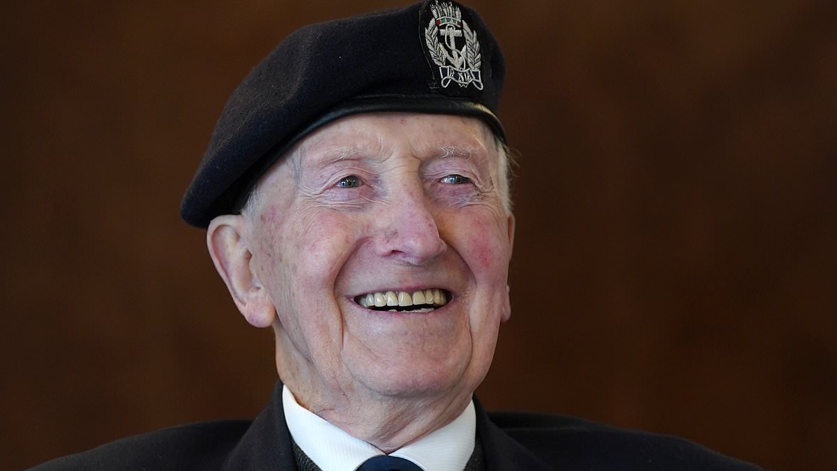 British D-Day veteran who survived the landings despite being onboard sunk HMS Fratton has died aged 100