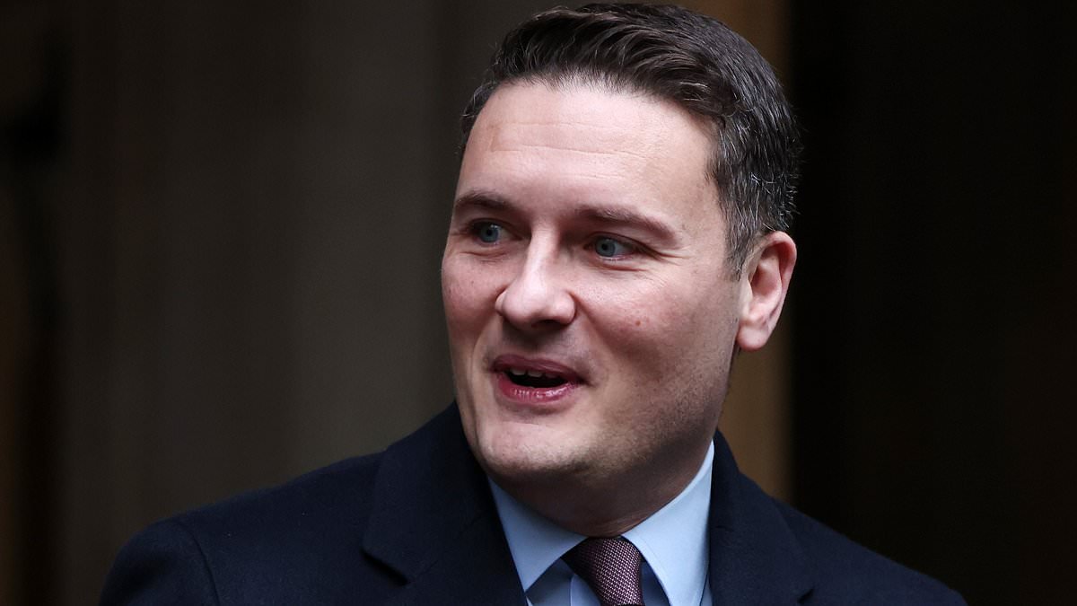 Starmer is 'too weak' to fire Wes Streeting over Mandelson message row after release of private texts signed with a kiss