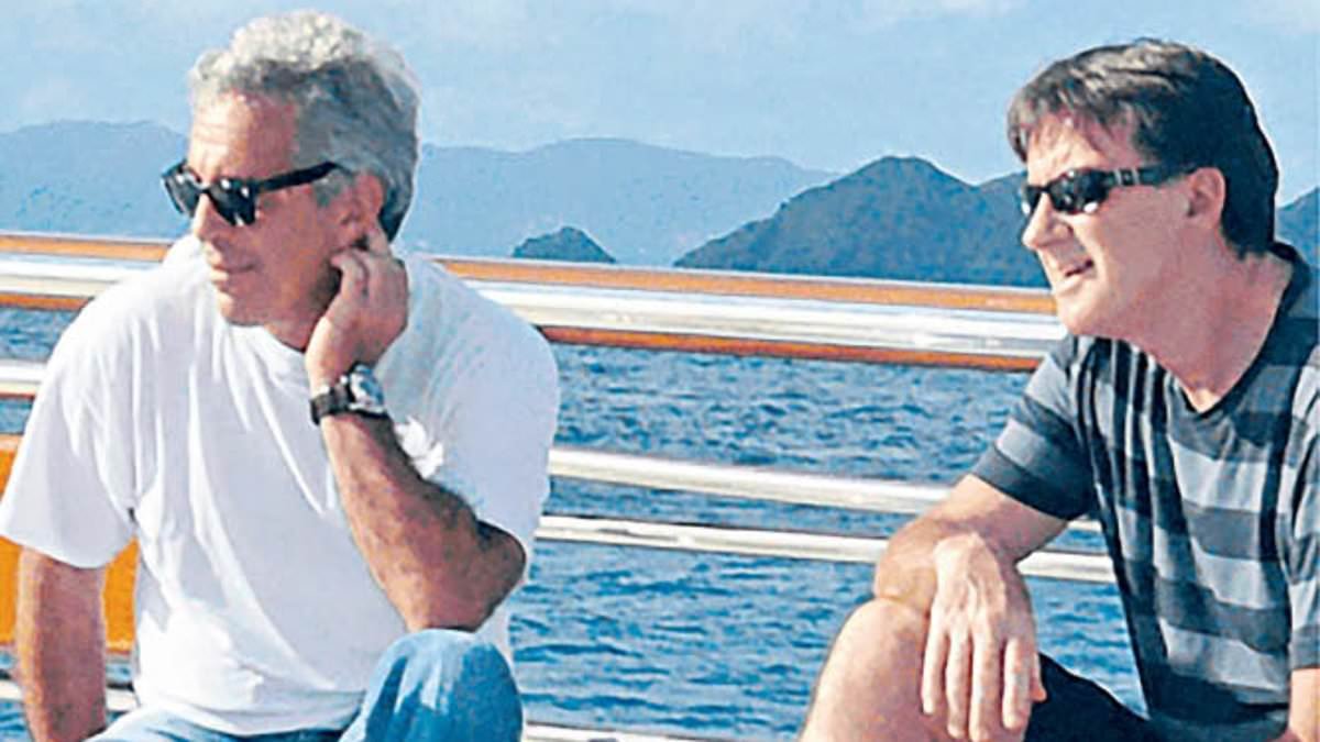 MI6 was warned of Mandelson's Russia links... so why didn't Starmer know when he appointed the controversial Labour grandee to be our man in Washington?