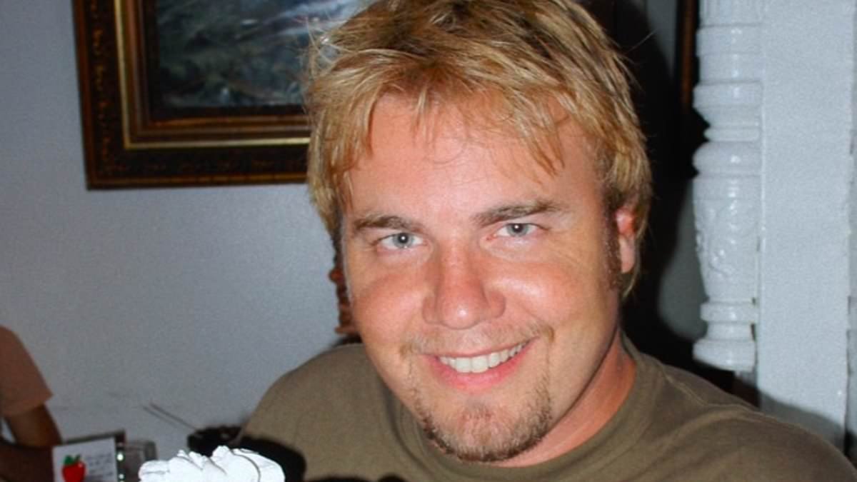 Gary Barlow shares never-before-seen snaps during debilitating bulimia battle that saw him refuse to leave the house for a YEAR while his weight hit 17 stone