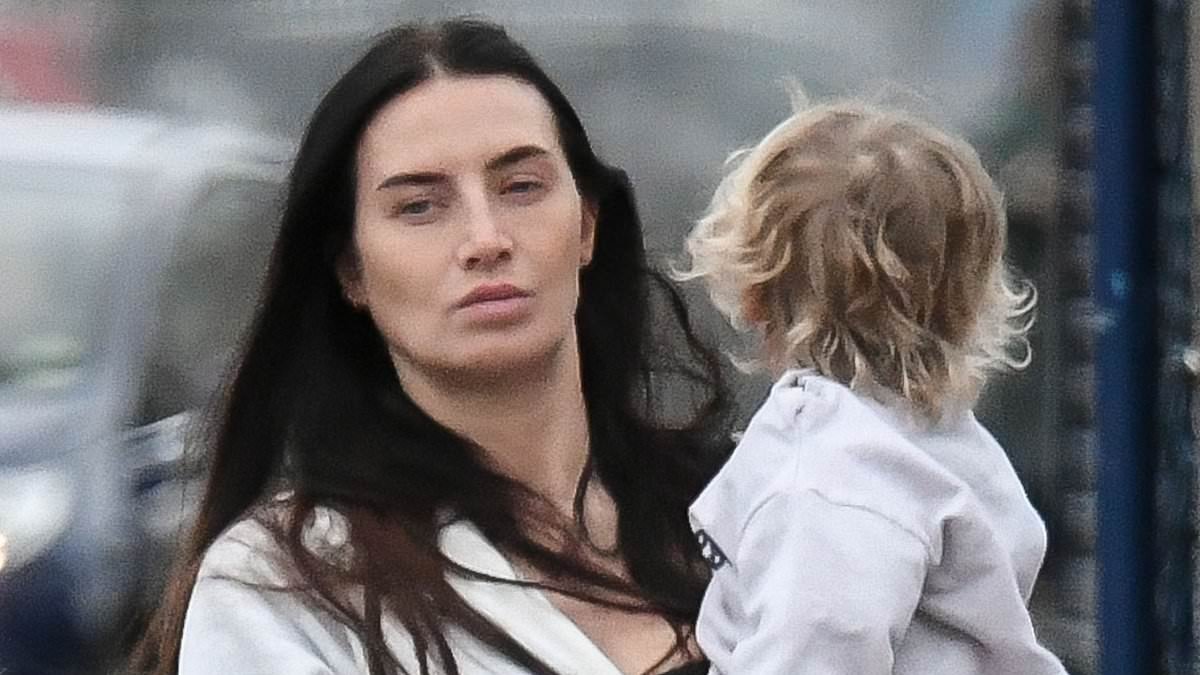 Pregnant Annie Kilner is seen for the first time since it was revealed she's expecting her fifth child with Kyle Walker as she runs errands in Cheshire