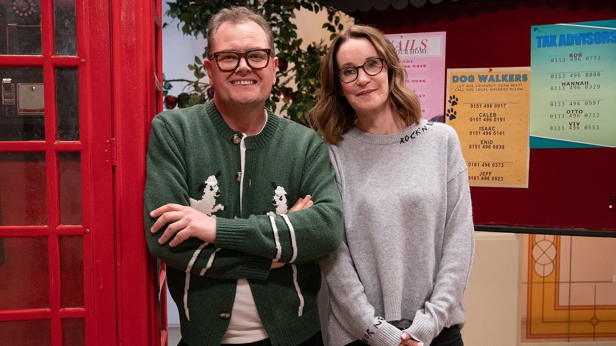 The Secret Genius question 'very few people can solve' - but can YOU defy the odds and get it right?