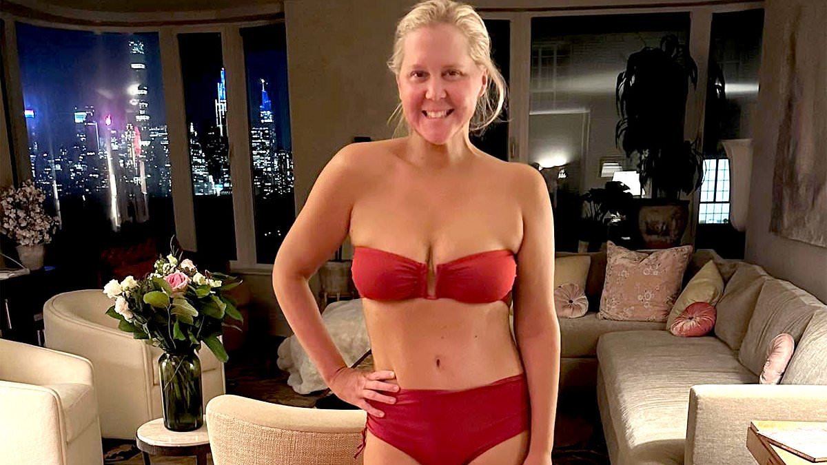 Amy Schumer sent me these late-night messages when I last wrote about her. Sorry sweetie, truth hurts... here's what I think of you now! KENNEDY