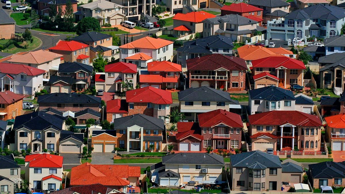 How 7.1 MILLION foreign-born people now call 'The Lucky Country' home - as Australia overtakes the UK and US as top immigration hotspot