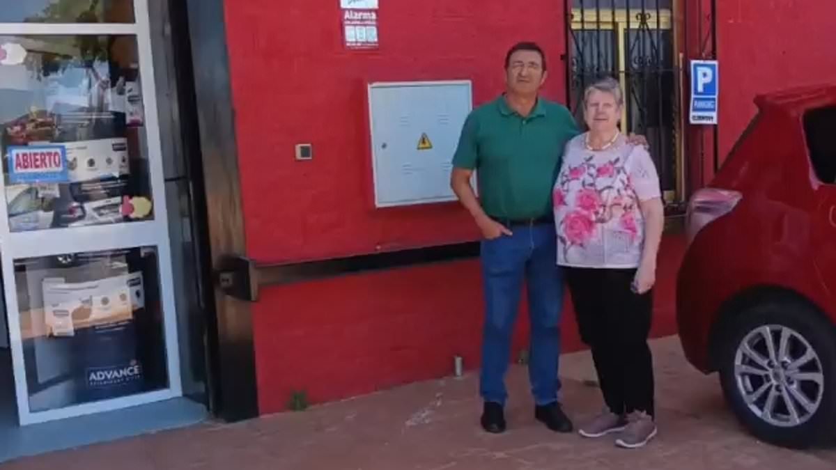 How a Malaga travel agency owner swindled 55 clients out of €100,000 to fund a fake 'soldier' she met online