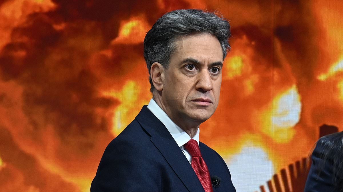 Scottish refinery that could have produced jet fuel for UK was a victim of the carbon tax and Ed Miliband, warn Tories