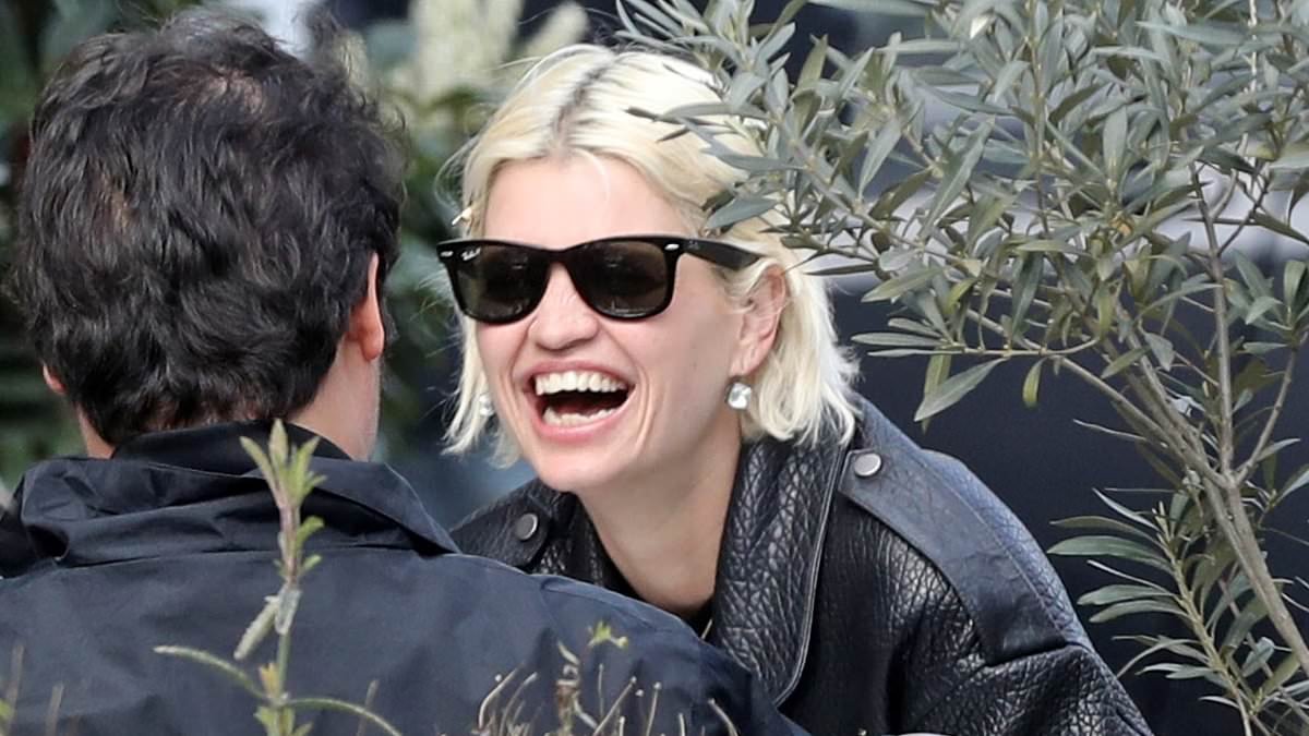 Pixie Geldof enjoys lunch with friends in Primrose Hill as family prepare to mark the 12th anniversary of her late sister Peaches' death