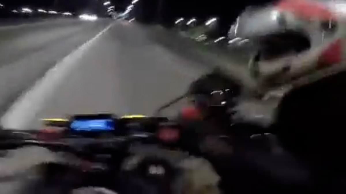 Motorcyclist has his bike stolen - while riding it at 100kmph!