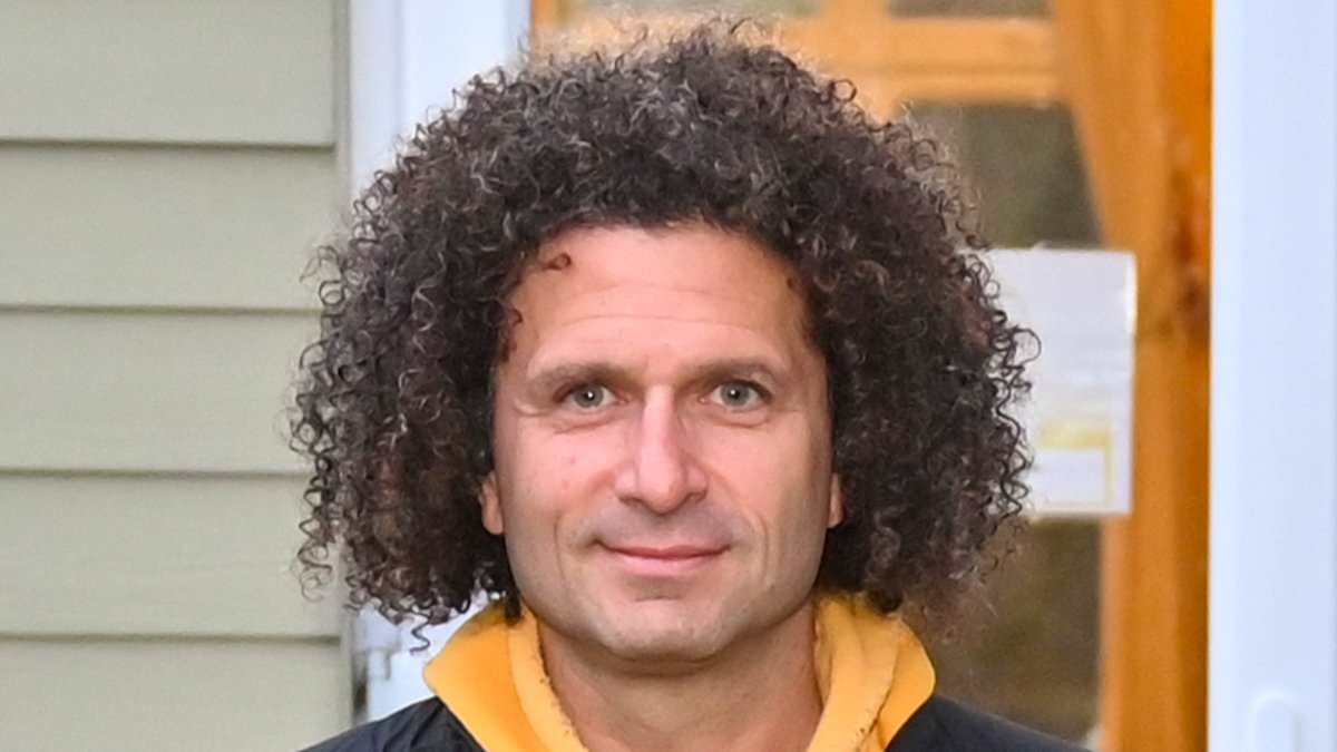 Husband and wife behind pole dance studio spark fury from neighbours over 'nightmare' plans to extend business hours