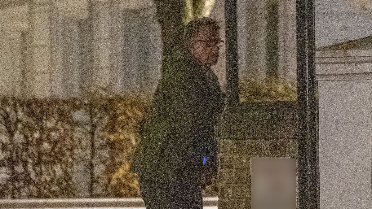 No relief for Mandelson? Shamed ex-Lord still faces being quizzed over urinating against a garden wall after a late-night visit to George Osborne's Notting Hill home
