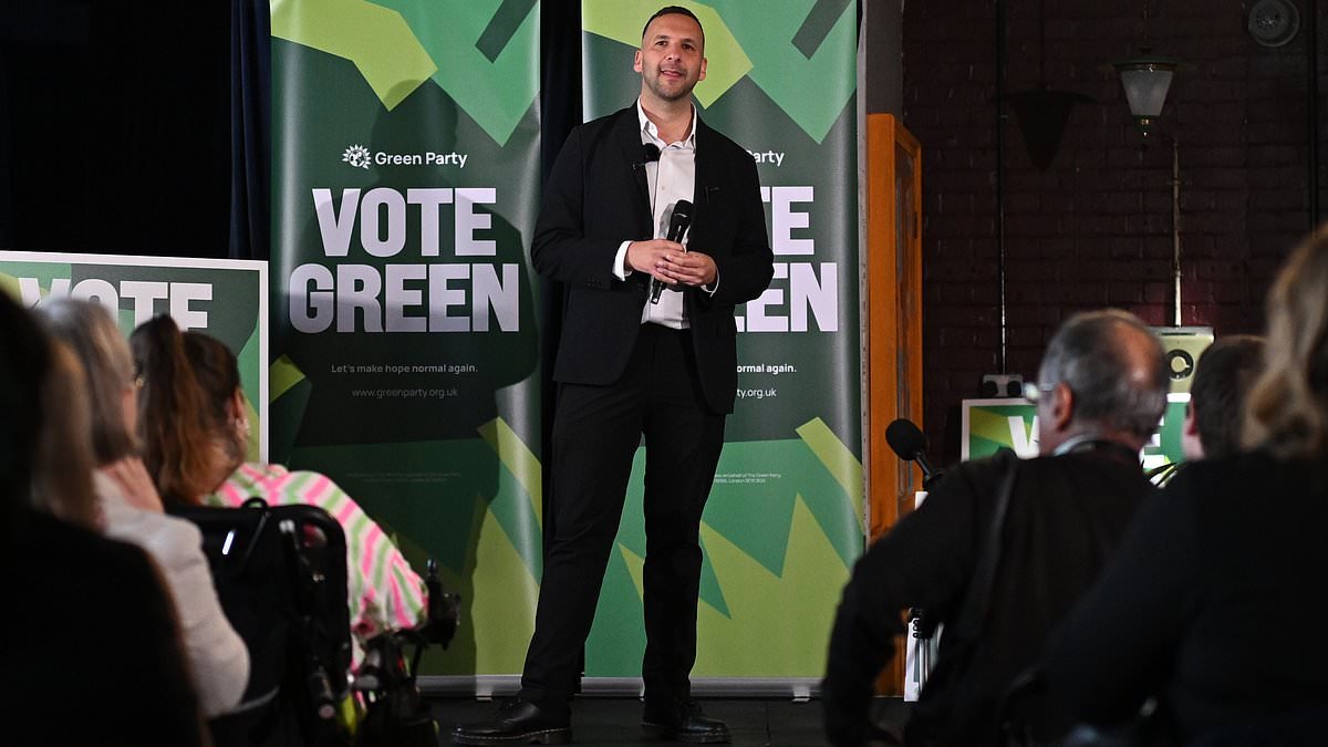 UK must sever ties with 'rogue state' Israel and sacrifice £6bn of trade links, claims Zack Polanski - as Green leader slams 'terror acts' in Lebanon despite Middle East ceasefire deal