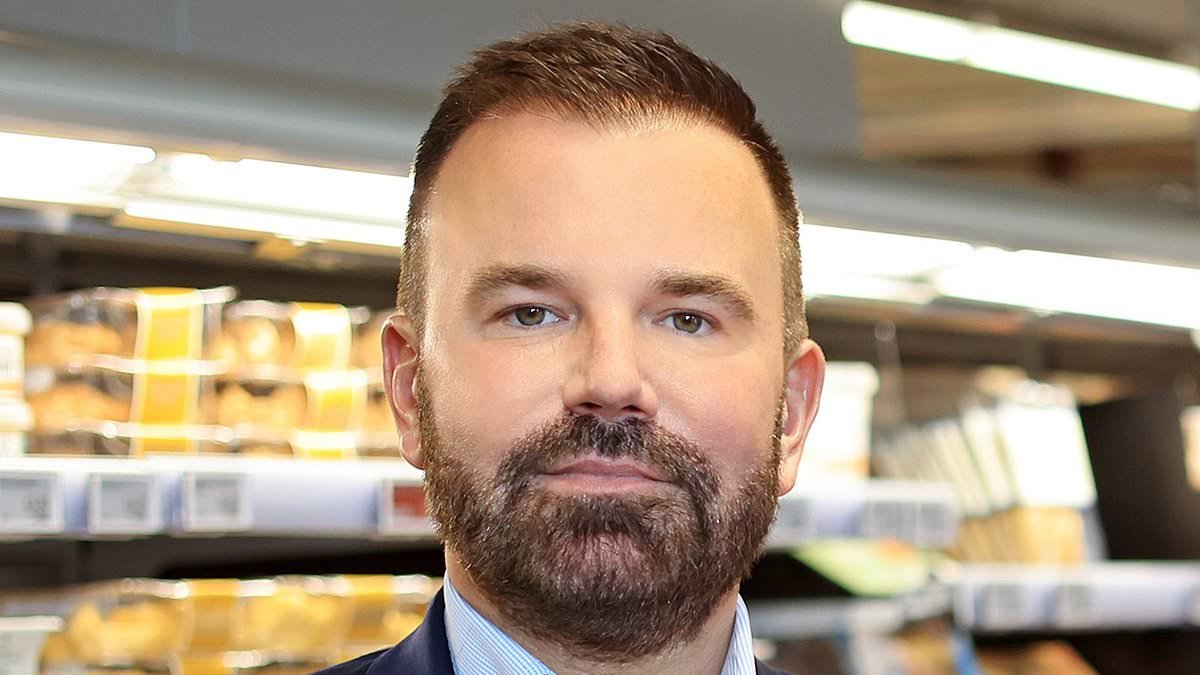 RUTH SUNDERLAND: M&S boss Machin's rebuke to shirkers