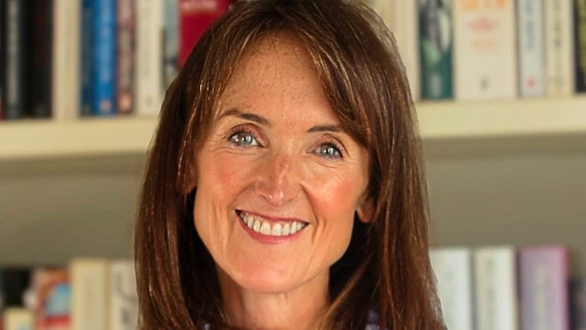 Pity sex. The realisation they deserve more. And the five stages I see every time before it ends. Why so many middle-aged women are suddenly leaving their husbands, by a top psychoanalyst... and what to do if it's you