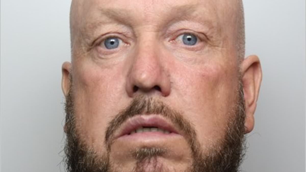 Moment cowboy roofers in van lead police on terrifying high speed chase before hitting and killing mother, 62, on golf course