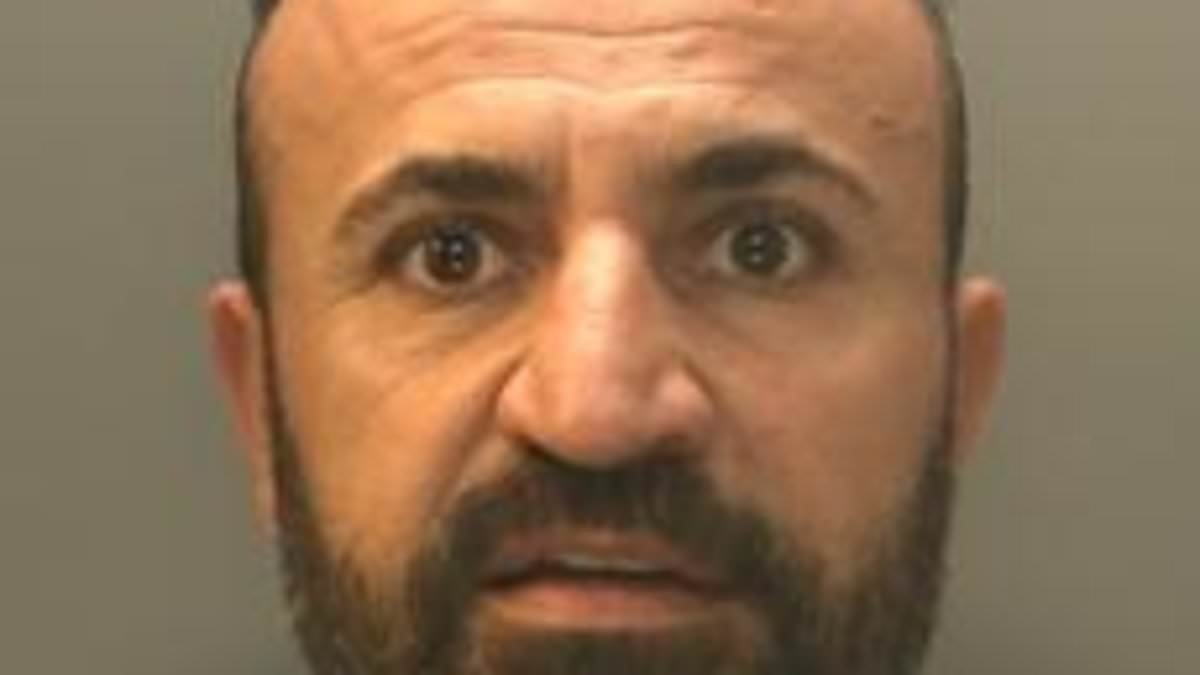 People smugglers jailed for trafficking 100 illegal immigrants a week in 'TripAdvisor' travel service run from roadside car wash