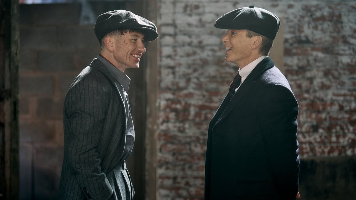 Tommy Shelby is the unlikely style icon of 2026 - even for women! Flat caps, pinstripes and waistcoats are the new must-haves as Peaky Blinders hits Netflix