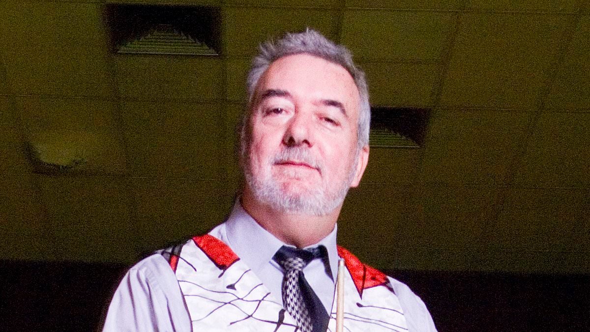 Snooker legend and BBC star John Virgo dies aged 79