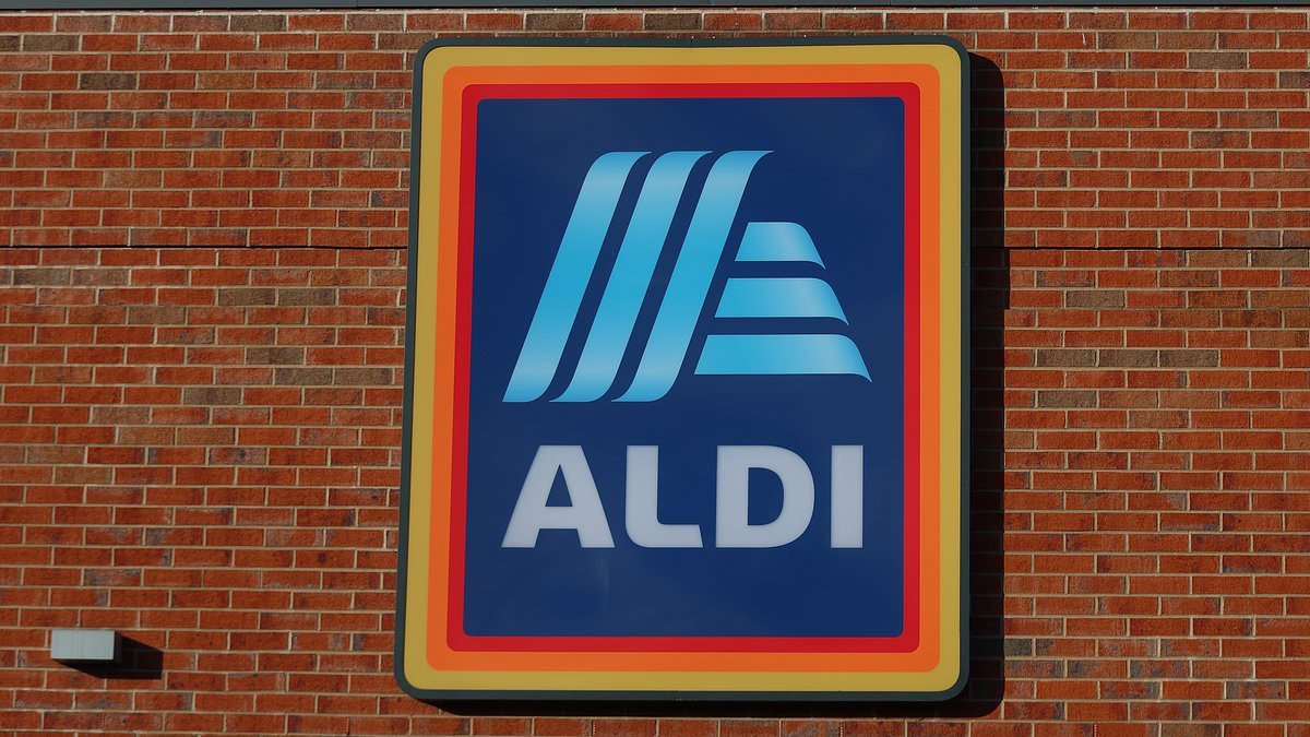 Aldi issues recall for pre-cooked salmon due to poisoning risk: 'Unsafe to eat - even if it smells 'normal'