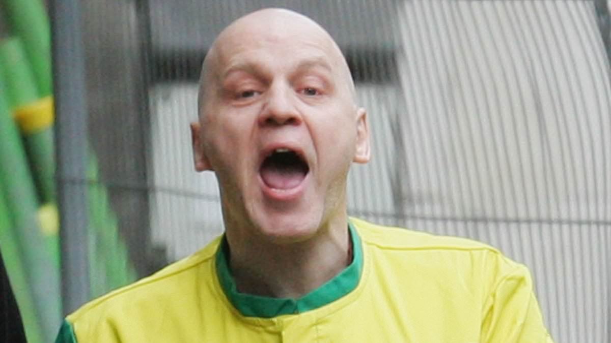 Justice watchdog should reinvestigate murder convictions of Michael Stone jailed for killing Lin and Megan Russell, say majority of Daily Mail readers