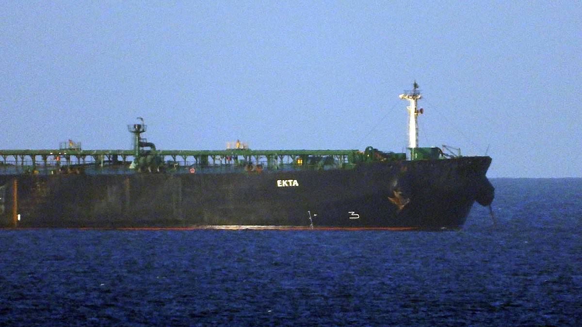 Flotilla of oil tankers break through Trump's blockade of Venezuela and escape in 'dark mode'
