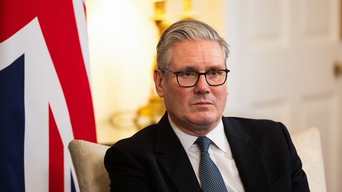 Cabinet bounced into giving PM 'a stay of execution': Ministers back Starmer after 24 hours of silence as markets wobble in wake of Scottish Labour chief telling Sir Keir 'go now'... amid war with Wes