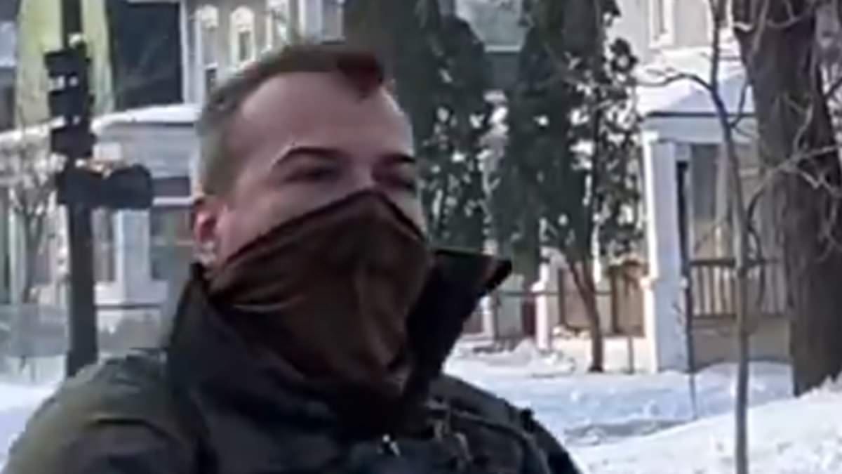 ICE agent Jonathan Ross suffered INTERNAL BLEEDING after encounter with Renee Nicole Good which ended in her death, sources claim