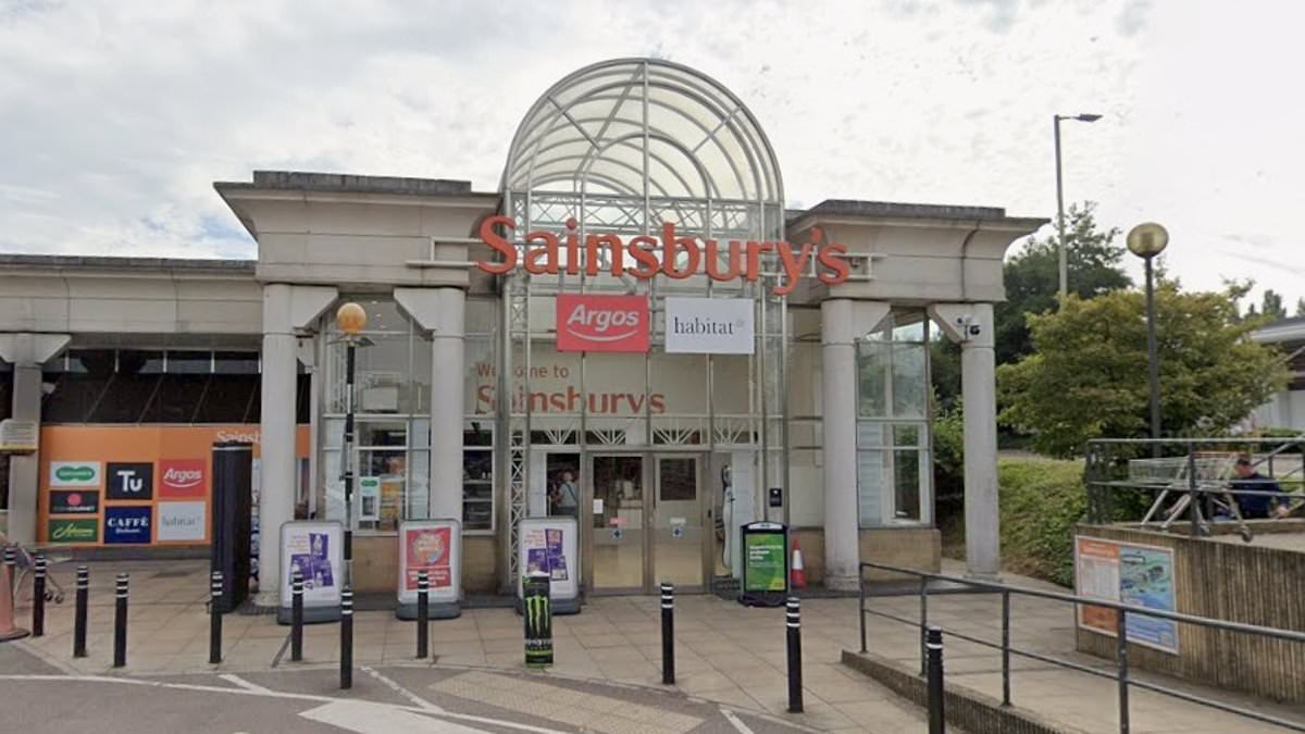 Disabled supermarket manager who failed probation because he refused to work overtime hours wins £32,000 payout