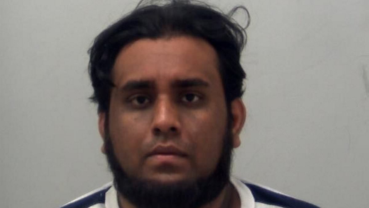 Inside the kennel from hell where 41 animals were found dead - amid fears its sadistic owner may be responsible for the deaths of hundreds of pets whose owners gave him £15k a month