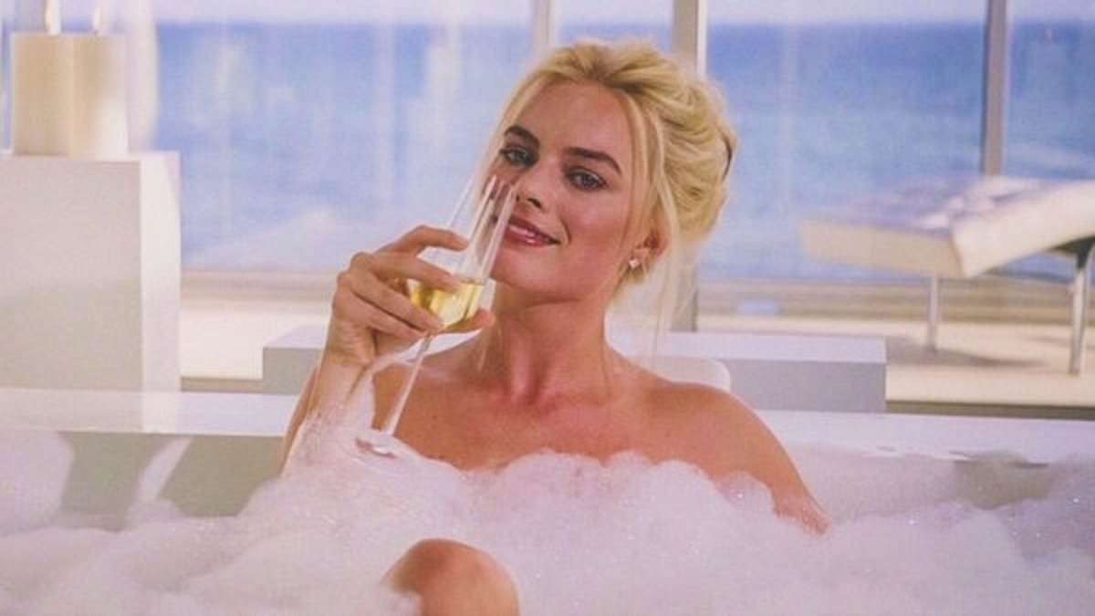 The eerie clue Wall Street thinks stocks are about to implode - as the world's most powerful banker Jamie Dimon quietly dusts off 'Big Short' playbook