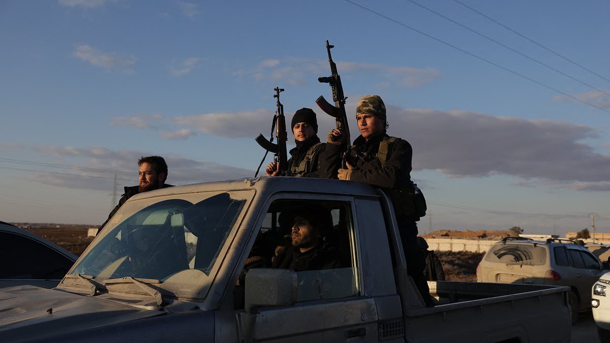 1,500 inmates 'escape from Syrian jail holding ISIS inmates' amid fears jihadi bride Shamima Begum 'could be free from detention camp in days'